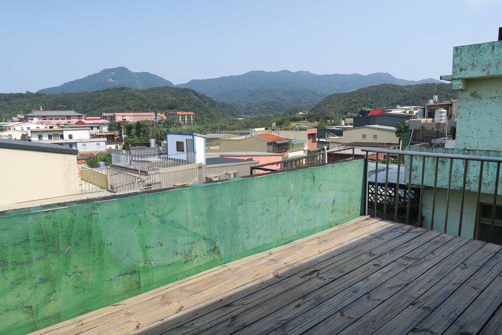 Being Outdoor Hotel Gongliao Township Bagian luar foto